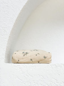 The best ethically made GOTS organic cotton fitted bassinet sheets. So soft in crinkled vintage Australian bluebell design